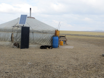 Nomanden – Projekt Projects Abroad, Mongolei Unsere Mitarbeiterin Julia hat im Oktober unsere Projekte in der Mongolei besucht.
