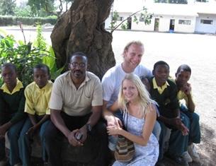 Humanitært arbejde i Tanzania Malene Lund og Thomas Frisk