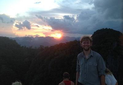 Sebastian på tur i Thailand Frivillig på udflugt i Thailand