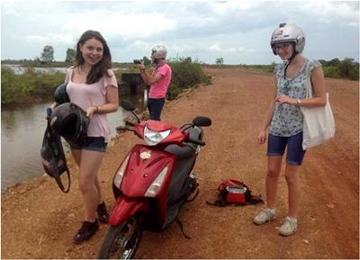 Trip with other volunteers - Lansana Lansana Dolley