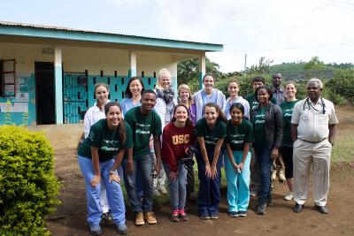 With staff and volunteers during the Medicine project in Tanzania With staff and volunteers during the Medicine project in Tanzania