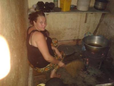 Aide à la cuisine au Togo Aide à la cuisine au Togo