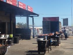 Een braai langs de weg in Khayelitsha Een braai langs de weg in Khayelitsha