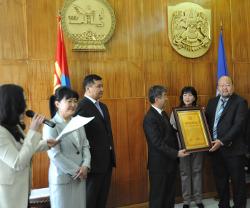 Projects Abroad proclamée meilleure ONG œuvrant en faveur des enfants en Mongolie Projects Abroad proclamée meilleure ONG œuvrant en faveur des enfants en Mongolie