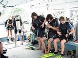 Volunteers kitting up