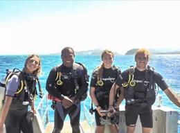 Tutela degli squali alle Fiji Tutela degli squali alle Fiji