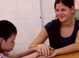 Opieka nad dziećmi w Wietnamie Opieka nad dziećmi w Wietnamie