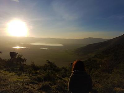 Sonnenaufgang am Ngorongoro Krater Landschaft in Arusha - Tansania