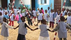 Die Kids im Kindergarten Senegal, Sozialarbeit, Kindergarten