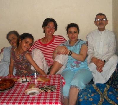 Ich mit meiner Gastfamilie marokko-unterrichten-familie