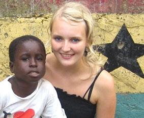 Im Waisenhaus ghana-sozialarbeit-freiwillige