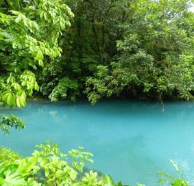 Der Fluss Rio Celeste costa-rica-sport-fluss