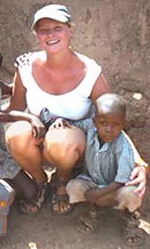 James und ich Ghana, Constanze, Kid