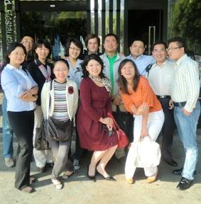 Mit meinen Kollegen nach dem Abschiedsessen China Jura - Praktikum Kollegen