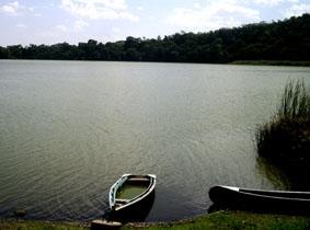 Ausflug zum Lake Duluti medizin-praktikum-tansania-see