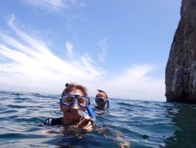 Schnorcheln am „Kicker Rock“, auch genannt „León Dormido“ ecuador-unterrichten-schnorcheln