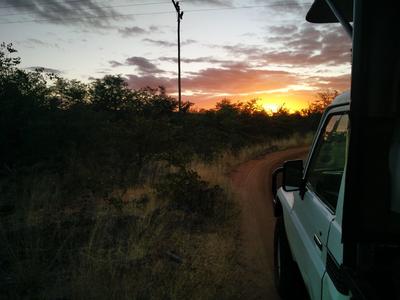 nach einem langen Arbeitstag nach der Arbeit im Naturschutz
