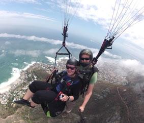 Tandem-Paragliding vom Lion's Head sudafrika-tierpflege-kapstadt