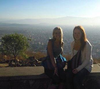 Stephanie und ich. Mit Blick auf Cochabamba bolivien-sozialarbeit-cochabamba