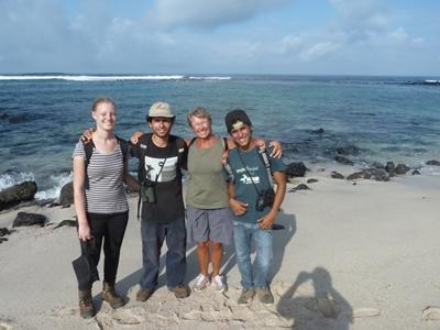 Am Strand unsere-gruppe