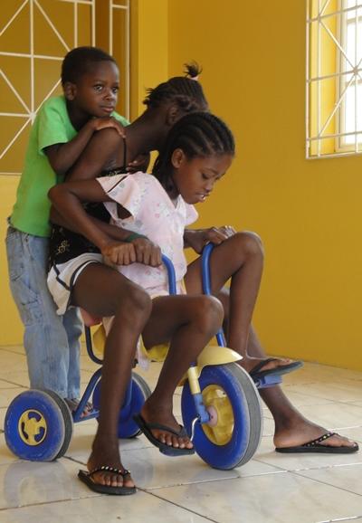 Dreirad - Sport Jamaika Sozialarbeit kids
