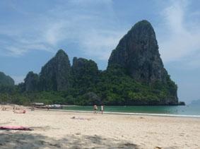 Der schöne Railay Beach, bei dem man klettern kann thailand-naturschutz-strand