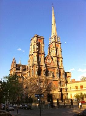 Die Iglesia de los Capuchinos in Cordoba argentinien-unterrichten-cordoba