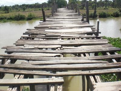 Die Brücke kambodscha-sozialarbeit-brucke