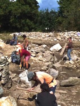 Ausgraben in Sarmizegetusa Rumänien-Archäologie-ausgrabung