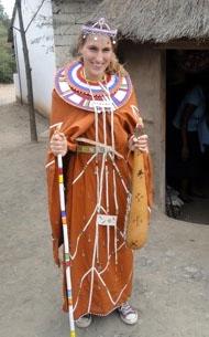 Ich im typischen Masai-Outfit tansania-unterrichten-freiwillige