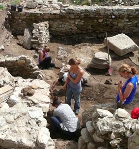 caption= rumaenien-archaeologie-arbeit