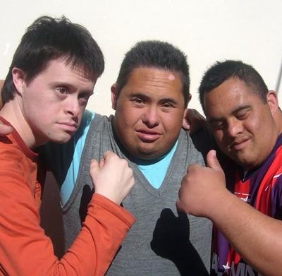 Ein starkes Team beim asiatischen Kampfsport Argentinien-Sozialarbeit-Team