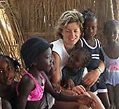 Nichten und Neffen in der Gastfamilie Senegal, Freiwillig, Ursi, Kids