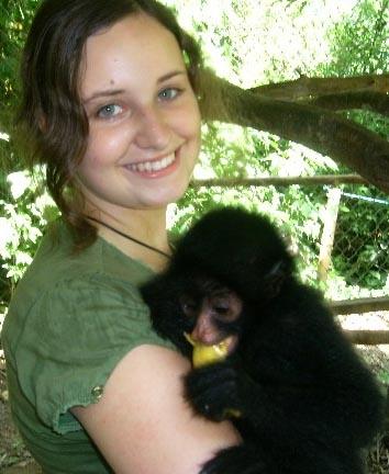 Im Regenwald mit dem befreundeten Affen Naturschutz Peru Affe