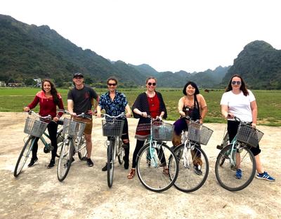 Volunteers exploring Vietnam during their free time Volunteers exploring Vietnam during their free time