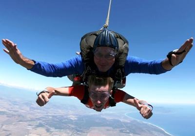 My sky dive My sky dive