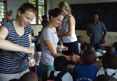 Volunteer Outreach project in Tanzania Volunteer Outreach project in Tanzania