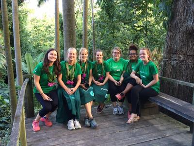 Volunteers spend time together in Fiji Volunteers spend time together in Fiji