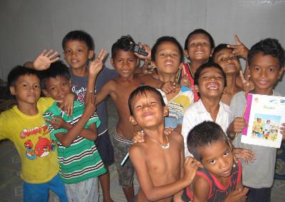 Volunteer project in an orphanage in Cambodia Volunteer project in an orphanage in Cambodia