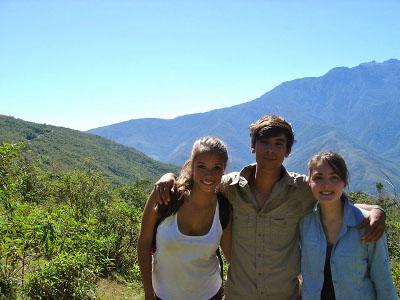 Peru with other volunteers Peru with other volunteers