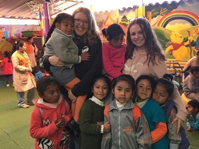 Care & Community volunteers with the kids in Peru Care & Community volunteers with the kids in Peru