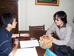 Conducting an interview Conducting an interview