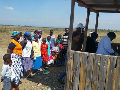 Local Kenyans attend a Projects Abroad medical outreach Local Kenyans attend a Projects Abroad medical outreach