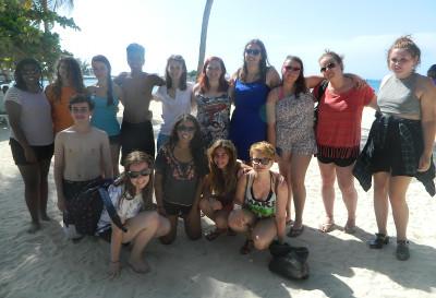 Volunteer group in Jamaica Volunteer group in Jamaica