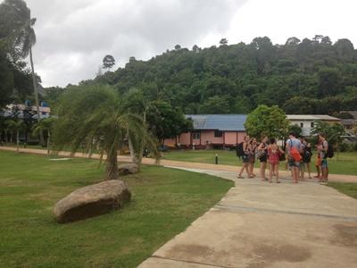 Volunteers abroad Volunteers abroad