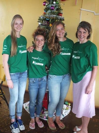 Medicine volunteers in Jamaica Medicine volunteers in Jamaica