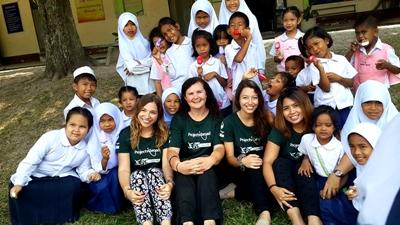 Enseignement - Thailande Caroline Roy Brazeau