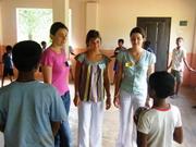 Jeux avec les enfants - Mission humanitaire Sri Lanka
