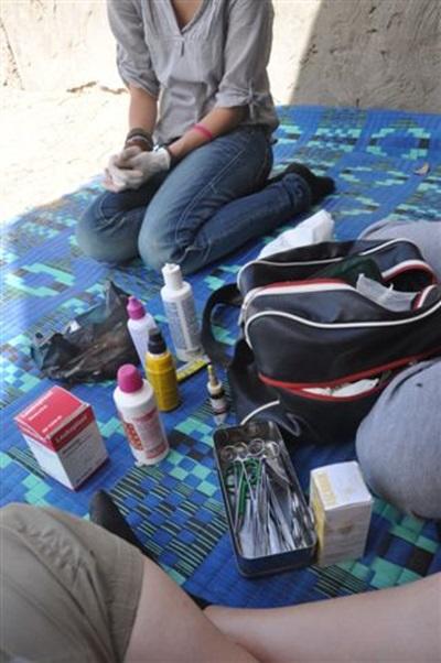 Soins infirmiers au centre d'accueil pour les Talibés à Saint-Louis Soins infirmiers au centre d'accueil pour les Talibés à Saint-Louis