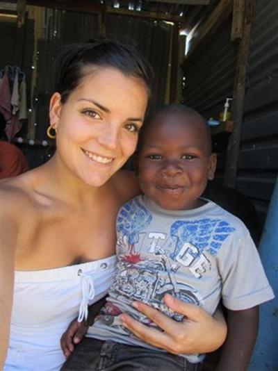 Chloé en mission humanitaire en Afrique du Sud Chloé en mission humanitaire en Afrique du Sud